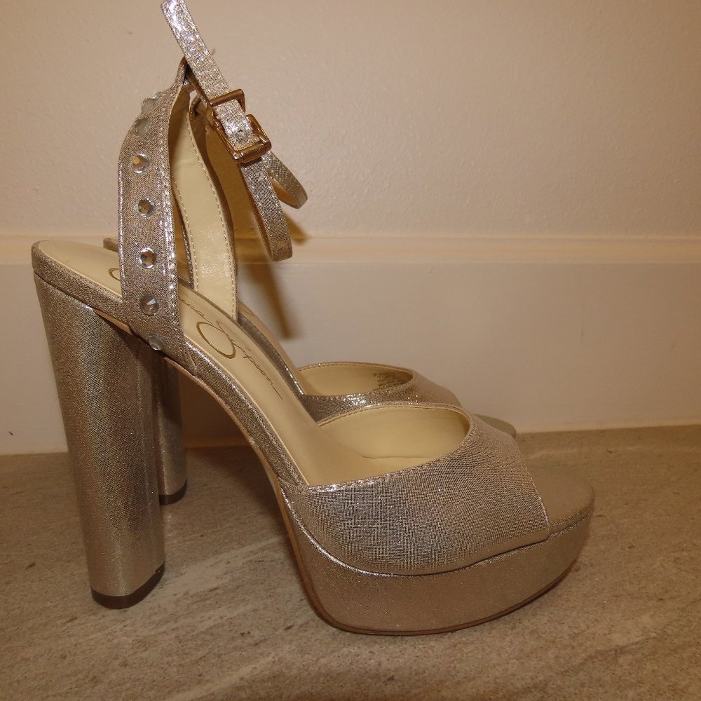 Golden and Sparkling Heels!